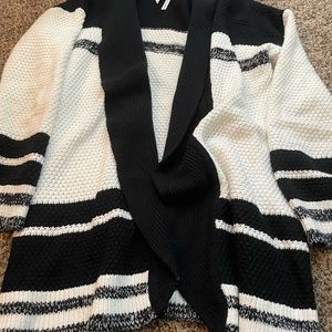 Leo & Nicole Block Striped Cardigan-Large